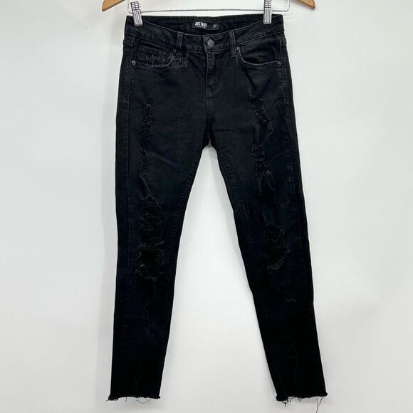 Just Black Ripped Distressed Knee Holes Ankle Jeans Size 27 - Picture 1 of 6